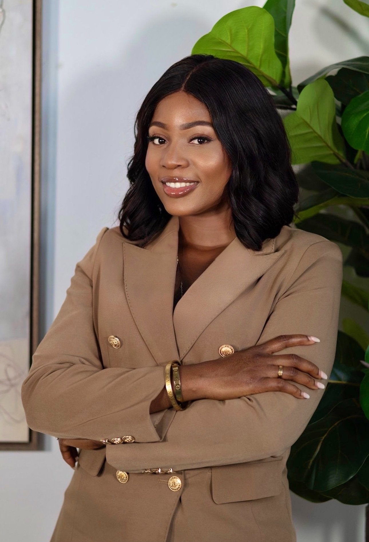 The Polished Hair Handbook cover, hair guide for busy women